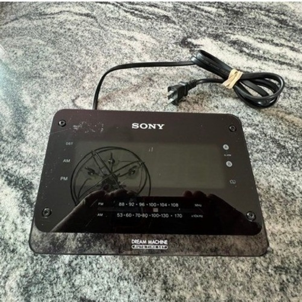 Sony Dream Machine Clock Radio ICF-C218 Black AM/FM Auto Time Set Dual Alarm